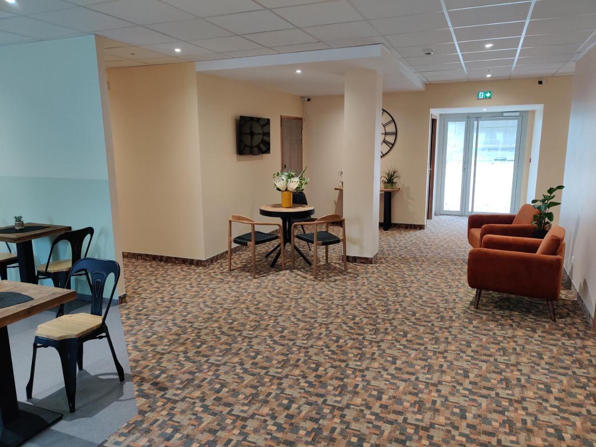 Hotel De La Tour 외부 사진